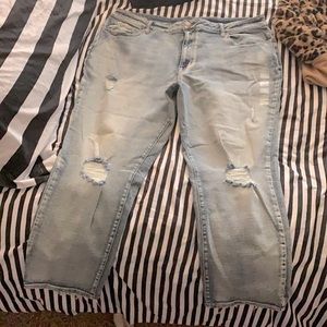 *NWT* Maurices Brand Destruction Jeans